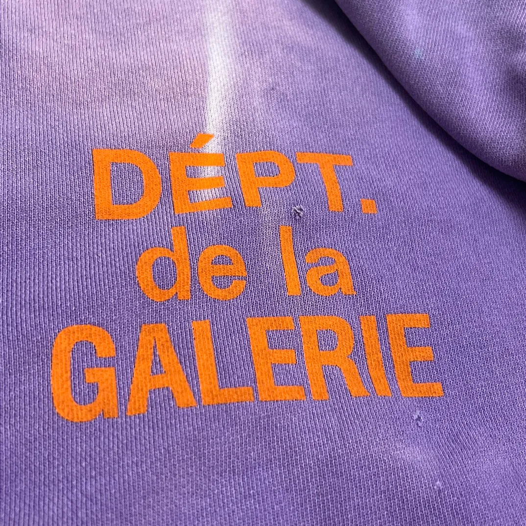 The same style as the owner GALLERY DEPT. FRENCH ZIP HOODIE water corrugated French zipper hole hoodie, sun washed purple, washed purple S-XL, ready-to-wear dyeing, hand-stitched and heavy-weighted, faded, super-heavy washing, hand-hanging holes, bone edges turned white, molded and customized with G LOGO zipper